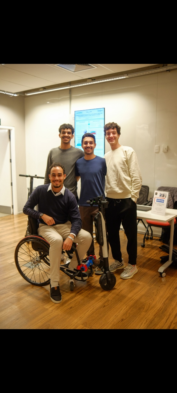 Adaptador de cadeira de rodas a patinete elétrico